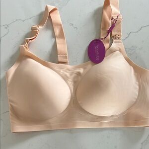 Tan Seamless Bra by Avidlove